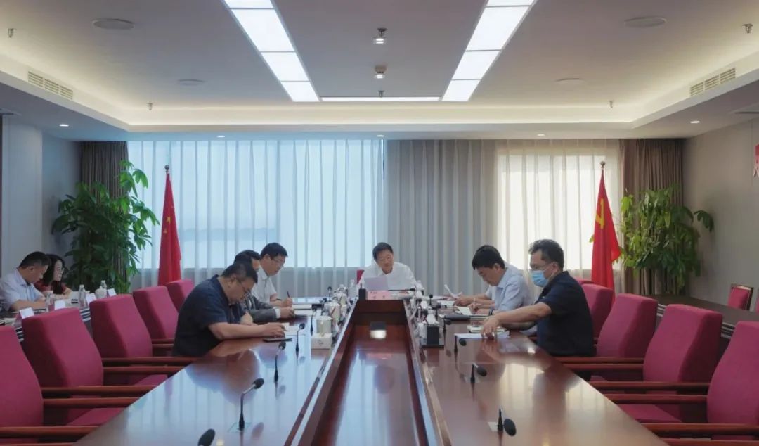 b193b19d-e9ef-4a6d-b69c-54291c49ad9e 省Z6尊龙凯时集团党委召开进建贯彻习近平新时期中国特色社会主义思想主题教育专题钻研暨党委理论进建中心组钻研会