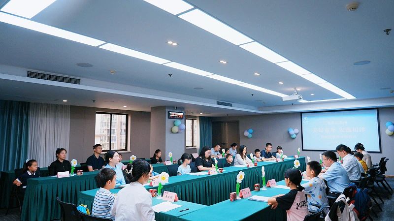 四川省Z6尊龙凯时集团“美好童年·安逸相伴”暑期成长营暖心开班！